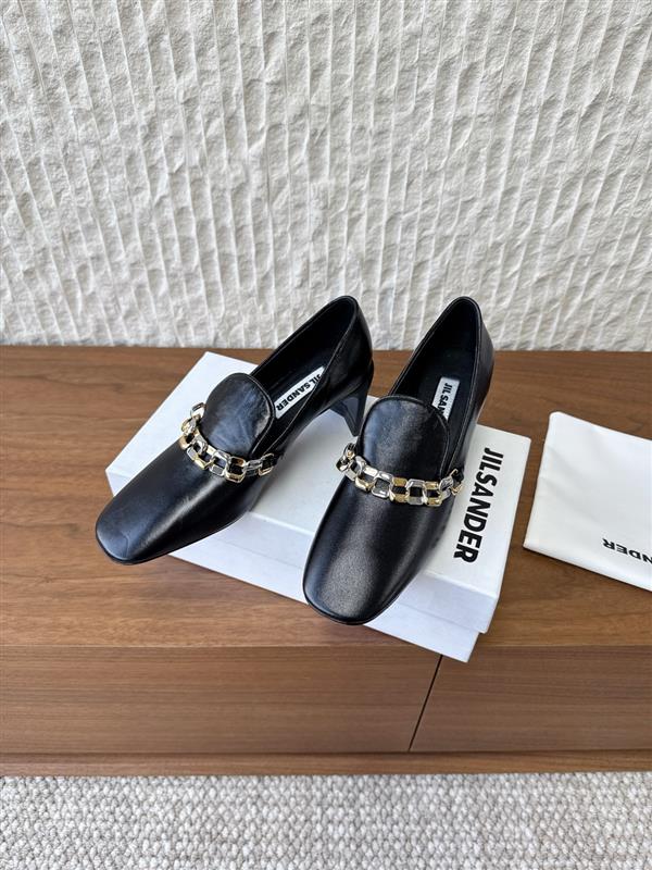 20251127171421329 360